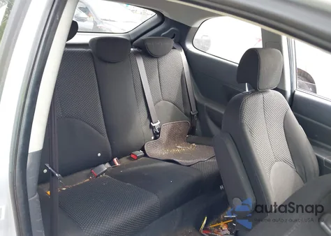 2009 Hyundai Accent Gs z USA, uszkodzony, nr VIN KMHCM36C99U129697